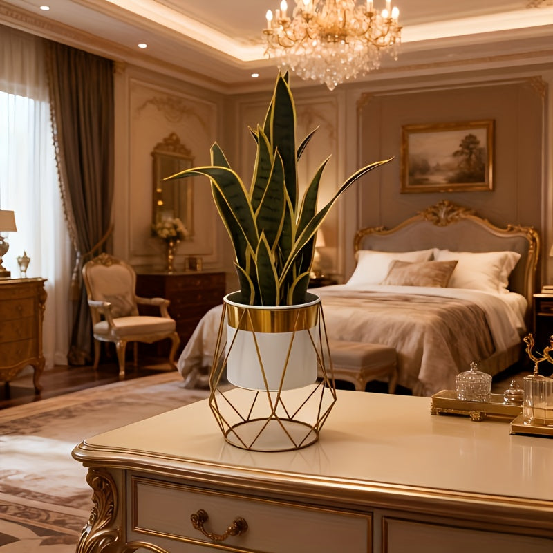 Modern Nordic Style Metal Mini Plant Stand