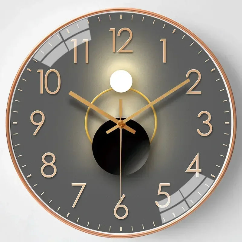 Modern and silent wall clock