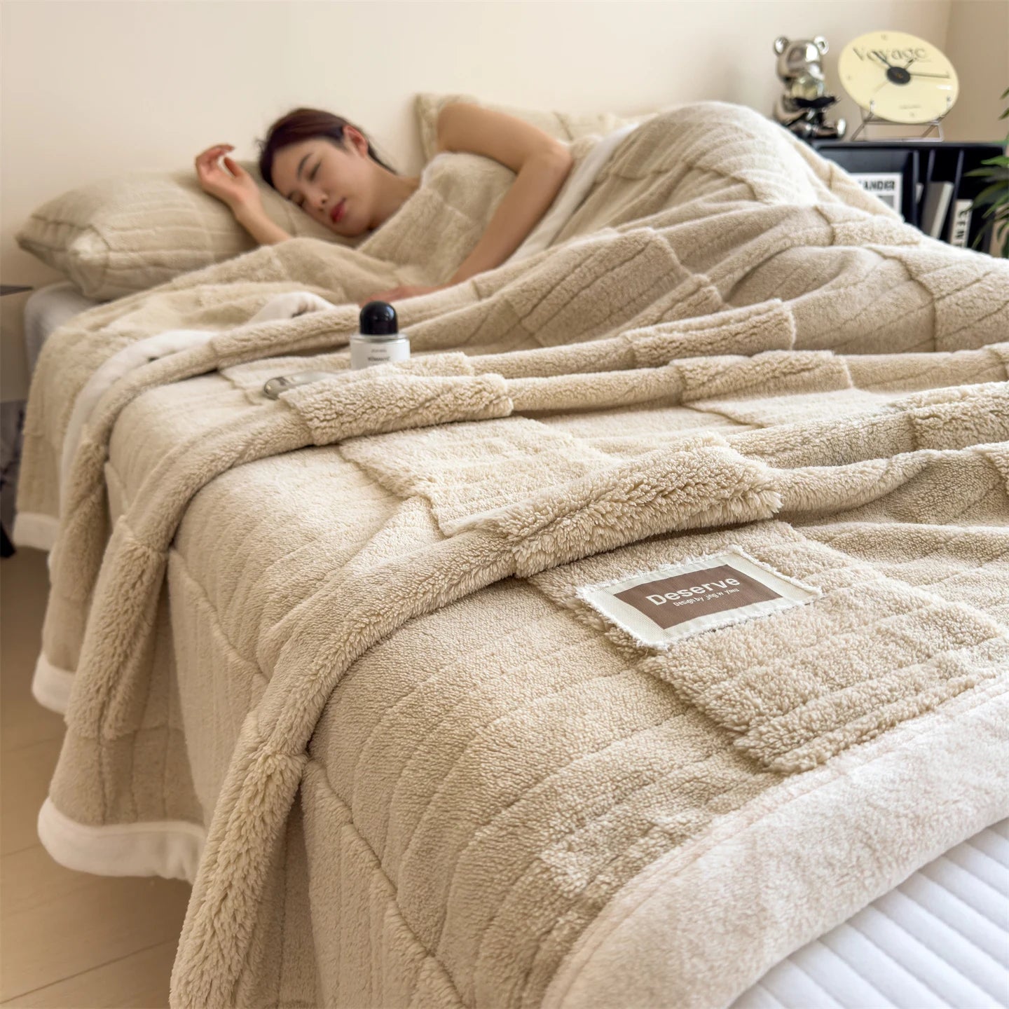 Luxury Double-Sided Wool Blanket – Thick and Warm