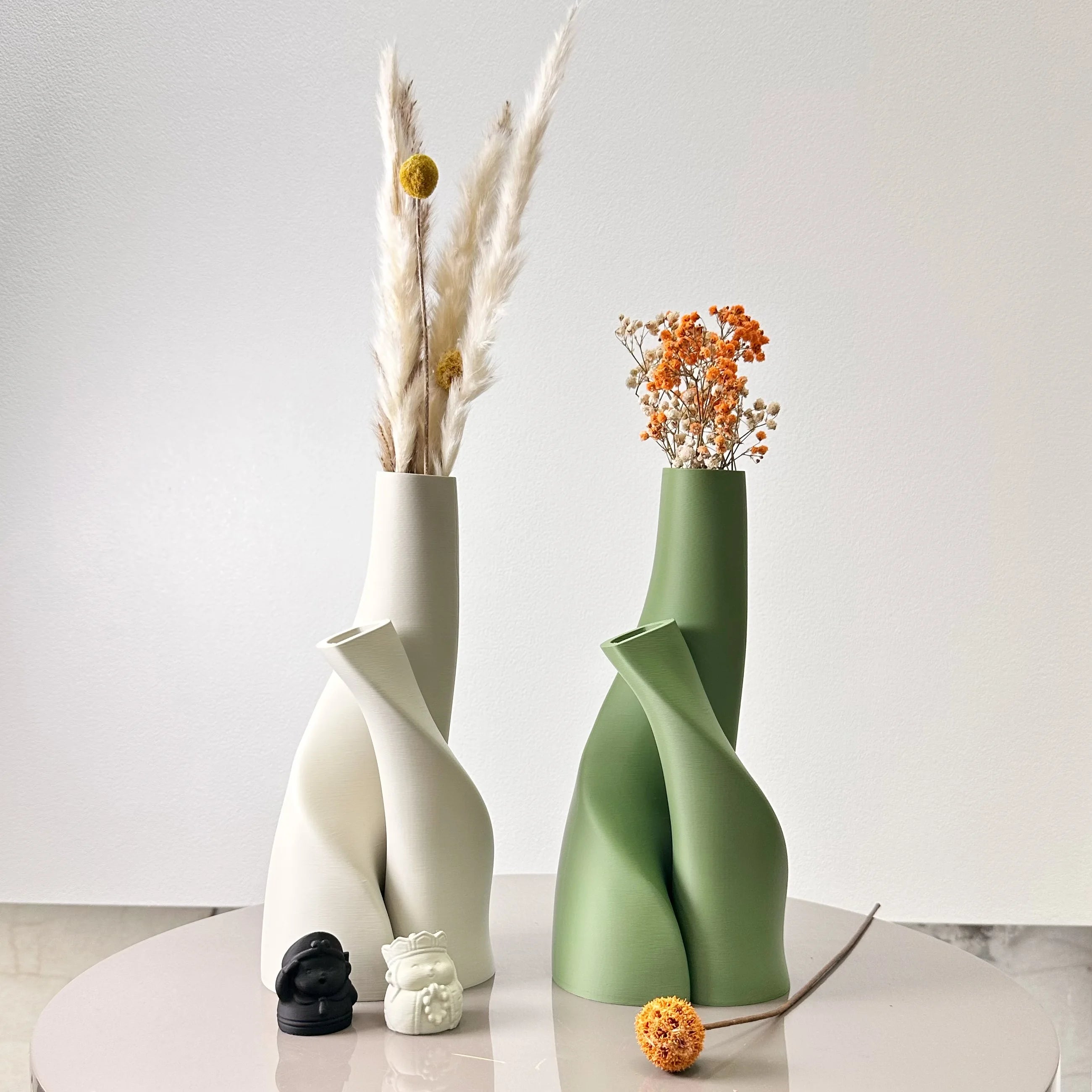 Set of 2 Double Vases with Special Shape