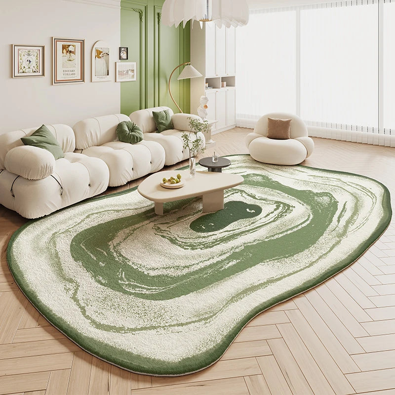 Irregular Green Rug in Cream Style