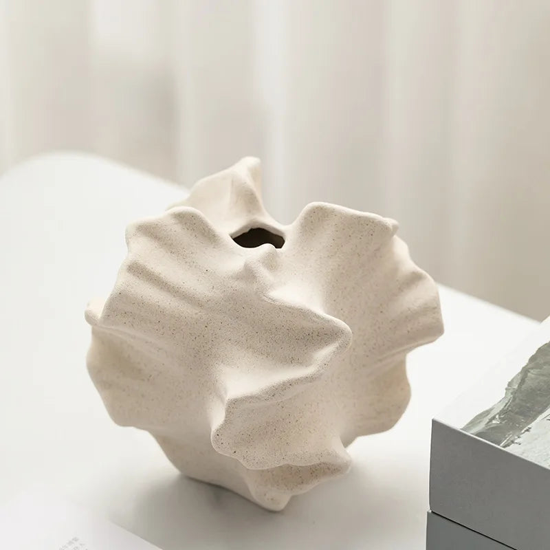 Geometric Wavy Ceramic Vase with Petal-Shaped Patterns