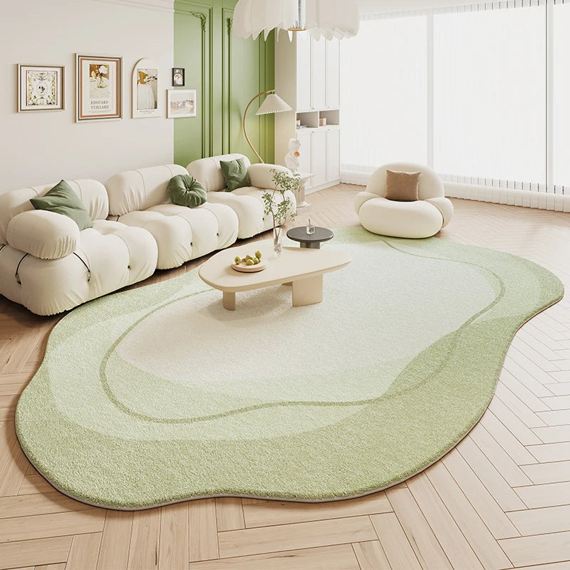 Irregular Green Rug in Cream Style