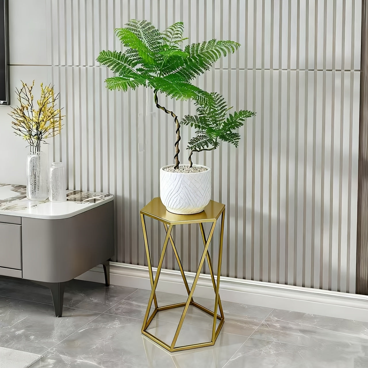 Handcrafted Iron Floor Flower Stand – Lightweight Luxury Style